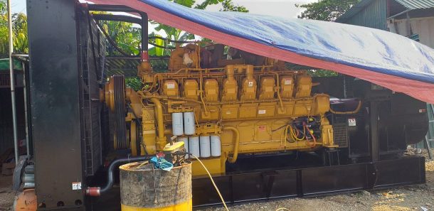 Máy phát điện Caterpillar 2000 KVA